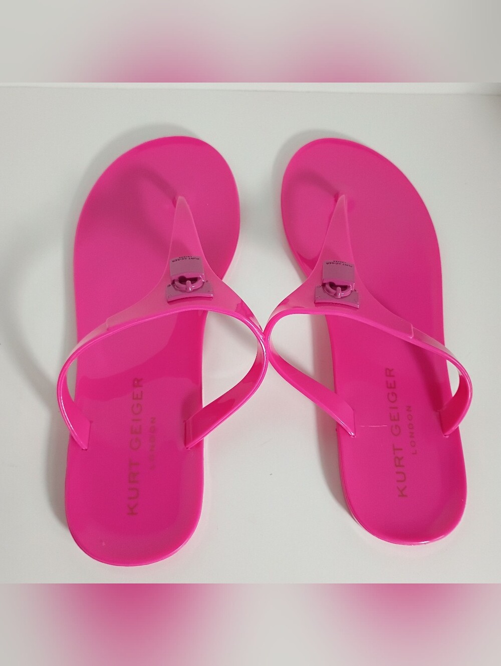 Kurt Geiger London Brixton Fushia Pink Jelly Thong Sandals Size 37/US 7 - Picture 7 of 11